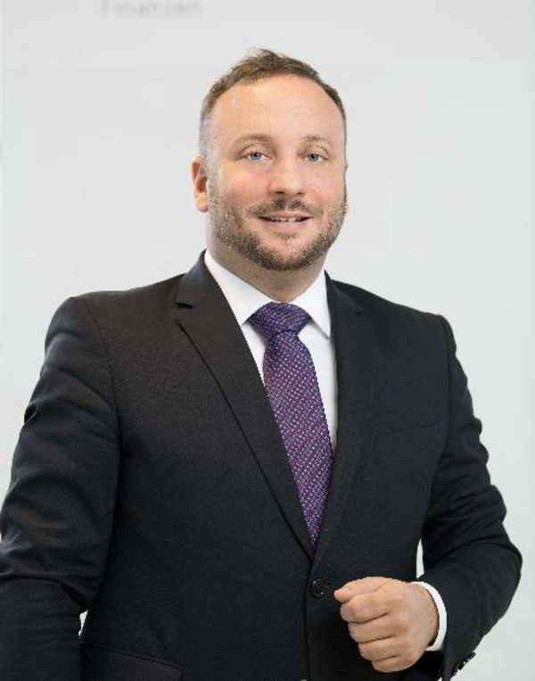 Foto von Herrn Dr. Dietmar Schuster